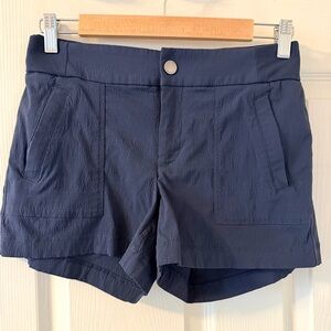 Athleta Trekkie Shorts, Navy, 4” inseam, Size 0